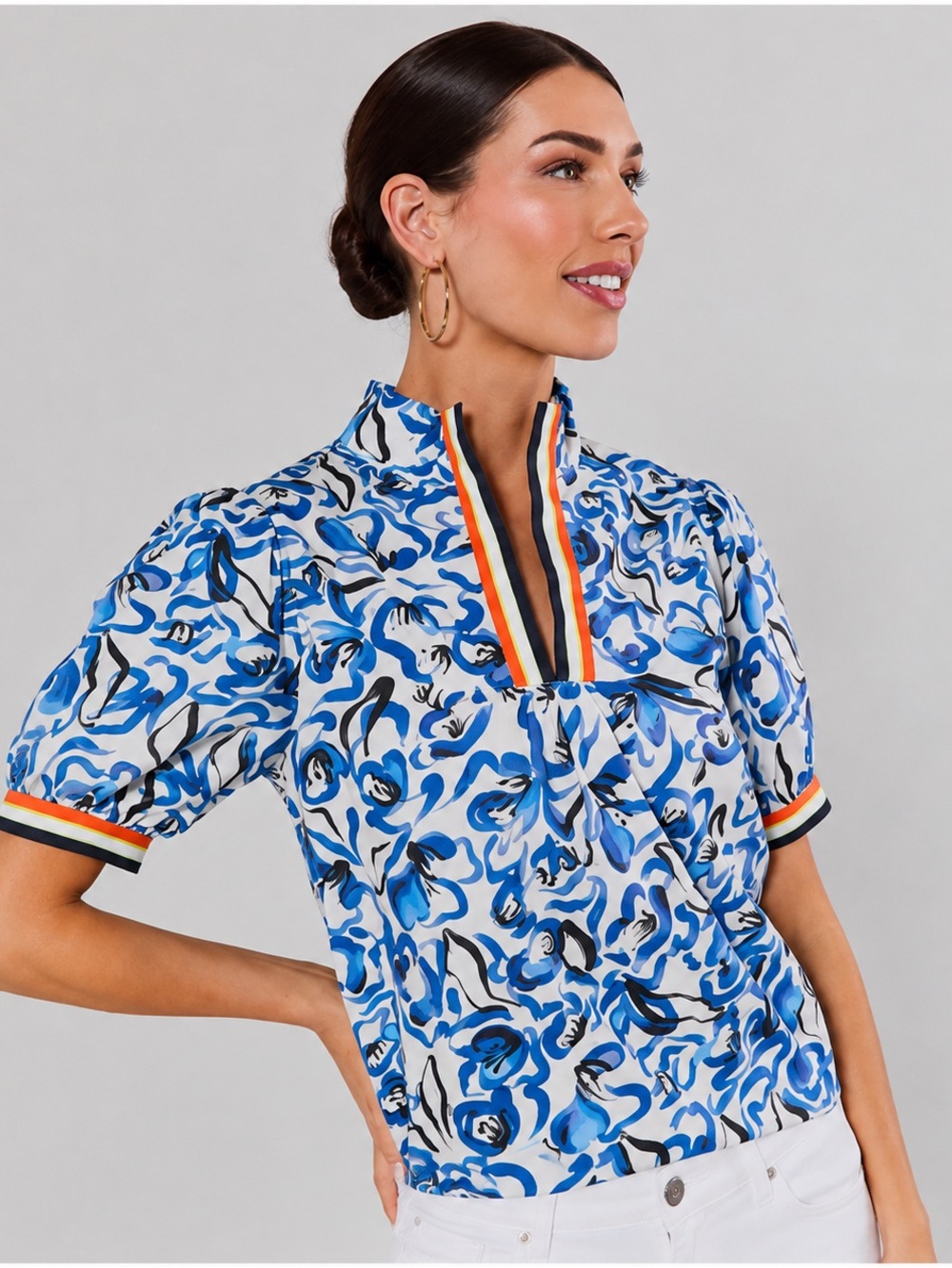 Avara Voy Vanessa Blue Floral Top
